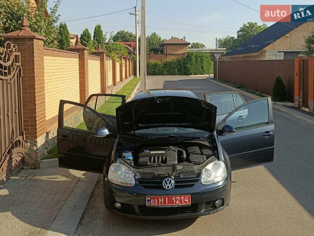 Фольксваген Гольф 2008 в Александрие на Automoto.ua Синий Фольксваген Гольф, объемом двигателя 0 л и пробегом 210 тыс. км за 6350 $, фото 3 на Automoto.ua