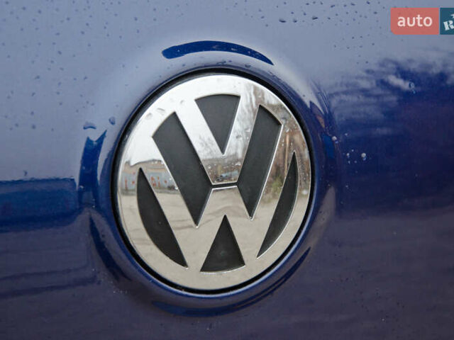 Синий Фольксваген Гольф, объемом двигателя 1.6 л и пробегом 252 тыс. км за 6199 $, фото 36 на Automoto.ua