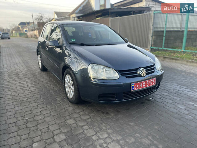 Синий Фольксваген Гольф, объемом двигателя 1.4 л и пробегом 228 тыс. км за 5499 $, фото 11 на Automoto.ua