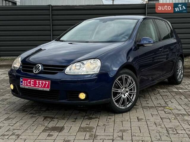 Синий Фольксваген Гольф, объемом двигателя 1.6 л и пробегом 190 тыс. км за 6900 $, фото 1 на Automoto.ua