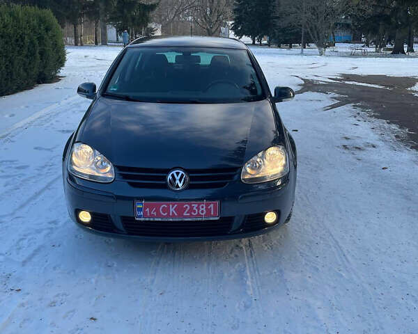 Синий Фольксваген Гольф, объемом двигателя 1.4 л и пробегом 204 тыс. км за 6700 $, фото 2 на Automoto.ua