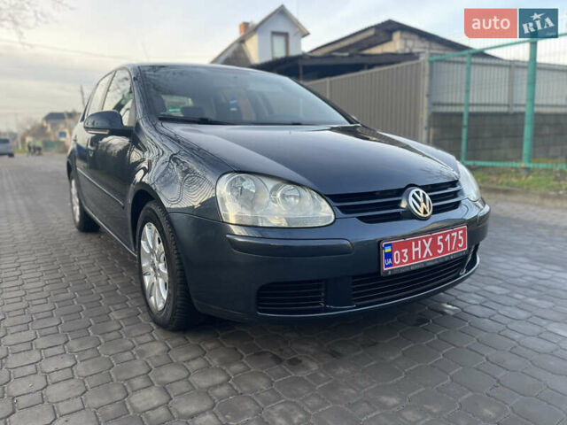 Синий Фольксваген Гольф, объемом двигателя 1.4 л и пробегом 228 тыс. км за 5499 $, фото 13 на Automoto.ua