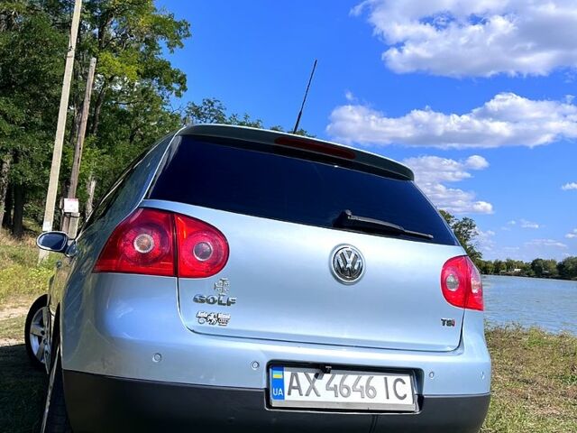 Фольксваген Гольф 2008 в Харькове на Automoto.ua Синий Фольксваген Гольф, объемом двигателя 1.4 л и пробегом 159 тыс. км за 7000 $, фото 7 на Automoto.ua