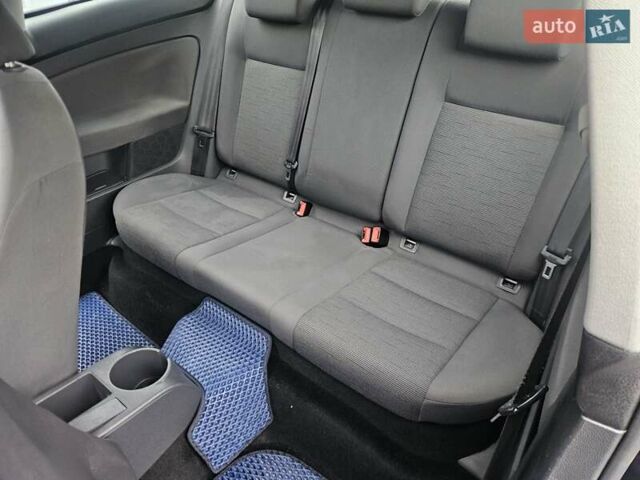 Синій Фольксваген Гольф, об'ємом двигуна 1.39 л та пробігом 226 тис. км за 4800 $, фото 38 на Automoto.ua