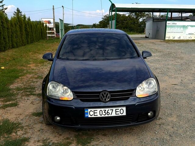 Синий Фольксваген Гольф, объемом двигателя 1.6 л и пробегом 210 тыс. км за 6000 $, фото 1 на Automoto.ua