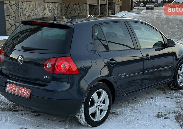 Синий Фольксваген Гольф, объемом двигателя 1.4 л и пробегом 251 тыс. км за 5899 $, фото 4 на Automoto.ua