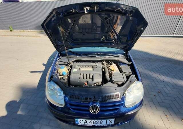 Синій Фольксваген Гольф, об'ємом двигуна 1.6 л та пробігом 330 тис. км за 6900 $, фото 34 на Automoto.ua