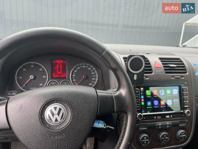 Синий Фольксваген Гольф, объемом двигателя 1.9 л и пробегом 240 тыс. км за 5500 $, фото 8 на Automoto.ua