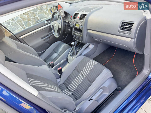 Синій Фольксваген Гольф, об'ємом двигуна 1.4 л та пробігом 196 тис. км за 6100 $, фото 11 на Automoto.ua