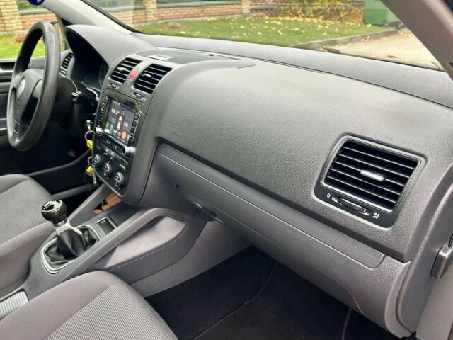 Синий Фольксваген Гольф, объемом двигателя 1.4 л и пробегом 257 тыс. км за 5969 $, фото 10 на Automoto.ua