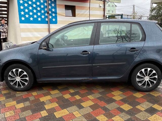 Синий Фольксваген Гольф, объемом двигателя 1.4 л и пробегом 230 тыс. км за 5600 $, фото 3 на Automoto.ua