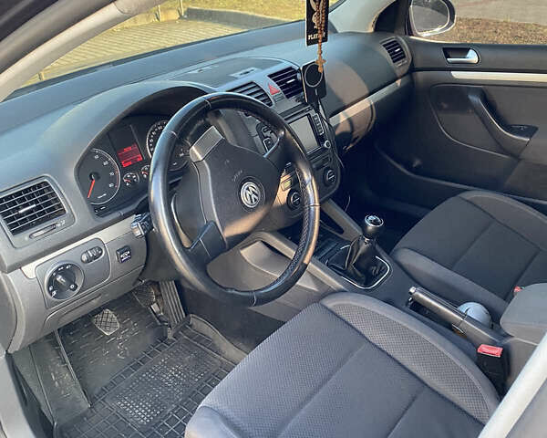 Синій Фольксваген Гольф, об'ємом двигуна 1.6 л та пробігом 240 тис. км за 6300 $, фото 11 на Automoto.ua