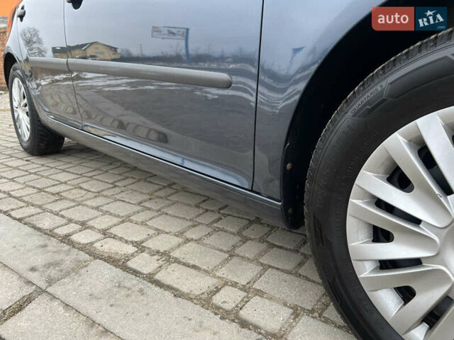 Синий Фольксваген Гольф, объемом двигателя 1.4 л и пробегом 246 тыс. км за 5650 $, фото 22 на Automoto.ua