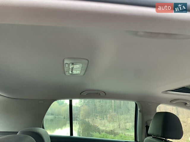 Синій Фольксваген Гольф, об'ємом двигуна 1.4 л та пробігом 208 тис. км за 6300 $, фото 28 на Automoto.ua