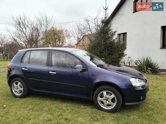 Синий Фольксваген Гольф, объемом двигателя 1.6 л и пробегом 231 тыс. км за 5700 $, фото 7 на Automoto.ua