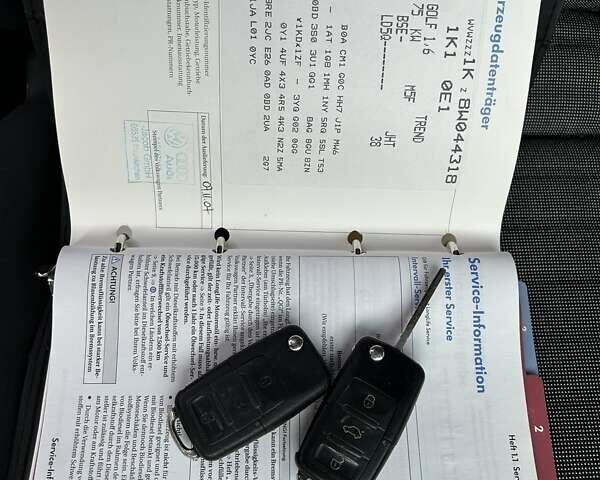 Синий Фольксваген Гольф, объемом двигателя 1.6 л и пробегом 231 тыс. км за 5650 $, фото 30 на Automoto.ua