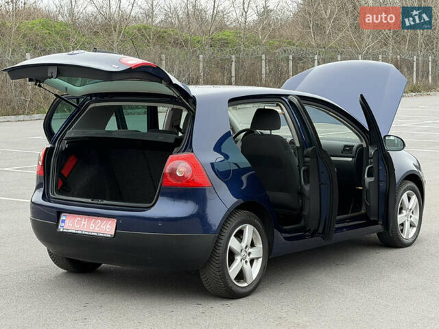 Синій Фольксваген Гольф, об'ємом двигуна 1.6 л та пробігом 174 тис. км за 7200 $, фото 20 на Automoto.ua