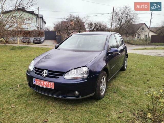 Синий Фольксваген Гольф, объемом двигателя 1.6 л и пробегом 231 тыс. км за 5700 $, фото 1 на Automoto.ua