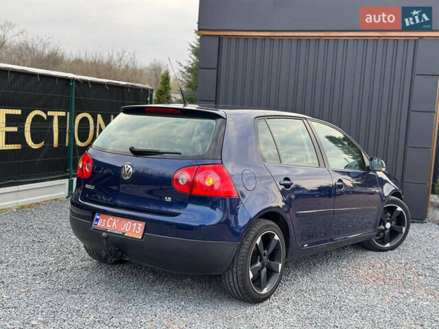Синий Фольксваген Гольф, объемом двигателя 1.6 л и пробегом 197 тыс. км за 5777 $, фото 20 на Automoto.ua