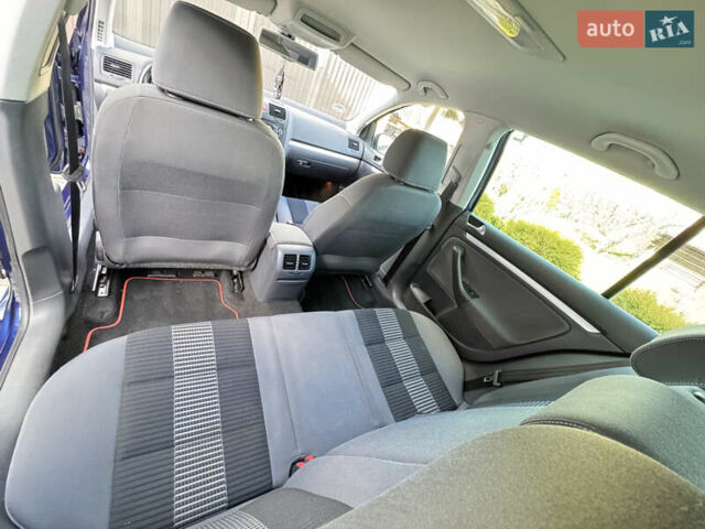 Синій Фольксваген Гольф, об'ємом двигуна 1.4 л та пробігом 196 тис. км за 6100 $, фото 15 на Automoto.ua