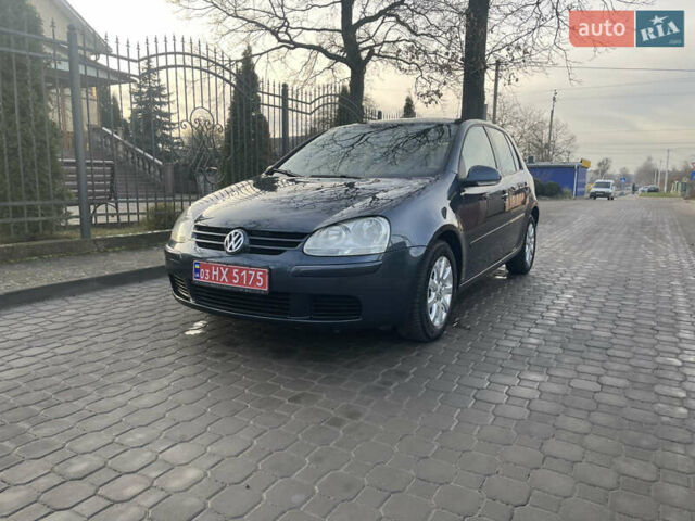 Синий Фольксваген Гольф, объемом двигателя 1.4 л и пробегом 228 тыс. км за 5499 $, фото 49 на Automoto.ua