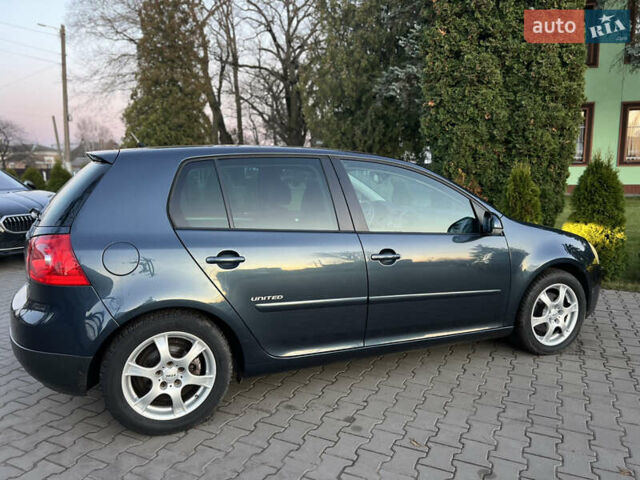 Синий Фольксваген Гольф, объемом двигателя 1.4 л и пробегом 203 тыс. км за 5700 $, фото 4 на Automoto.ua