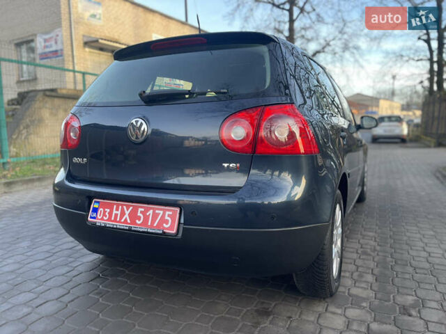 Синий Фольксваген Гольф, объемом двигателя 1.4 л и пробегом 228 тыс. км за 5499 $, фото 14 на Automoto.ua