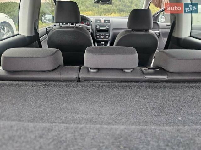 Синій Фольксваген Гольф, об'ємом двигуна 1.39 л та пробігом 226 тис. км за 4800 $, фото 33 на Automoto.ua