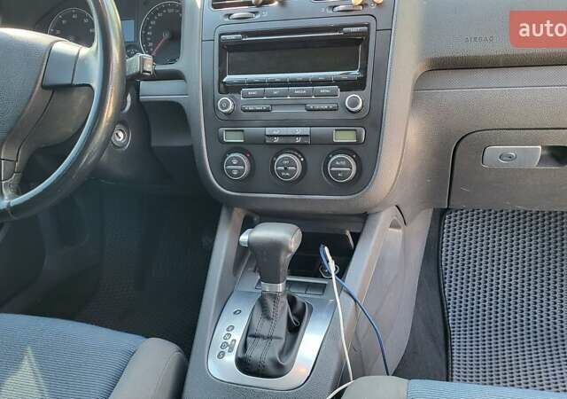 Синій Фольксваген Гольф, об'ємом двигуна 1.6 л та пробігом 330 тис. км за 6900 $, фото 25 на Automoto.ua