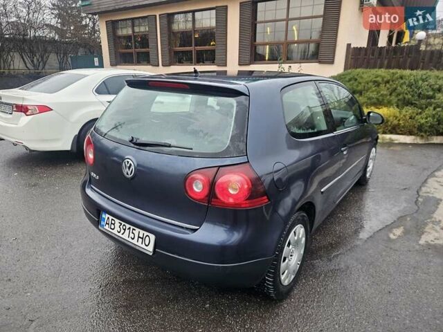 Синій Фольксваген Гольф, об'ємом двигуна 1.39 л та пробігом 226 тис. км за 4800 $, фото 7 на Automoto.ua