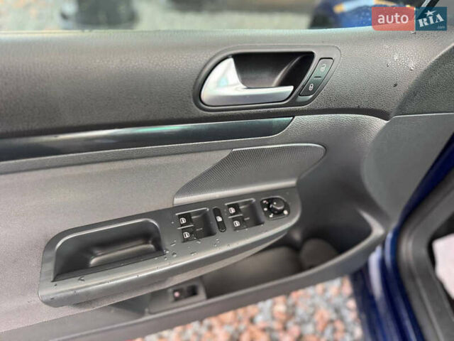 Синій Фольксваген Гольф, об'ємом двигуна 1.4 л та пробігом 175 тис. км за 6490 $, фото 75 на Automoto.ua