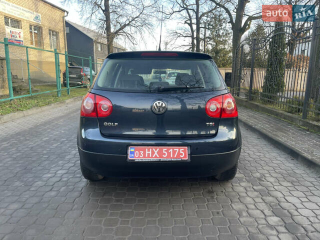 Синий Фольксваген Гольф, объемом двигателя 1.4 л и пробегом 228 тыс. км за 5499 $, фото 6 на Automoto.ua