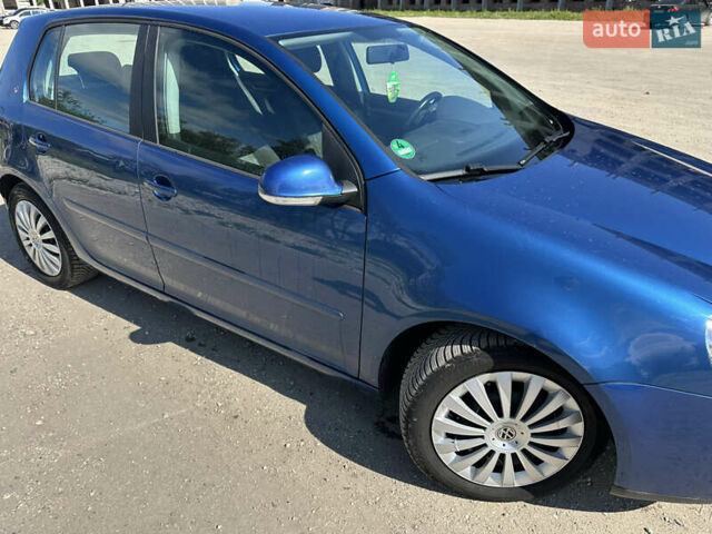 Синій Фольксваген Гольф, об'ємом двигуна 1.6 л та пробігом 231 тис. км за 5900 $, фото 8 на Automoto.ua