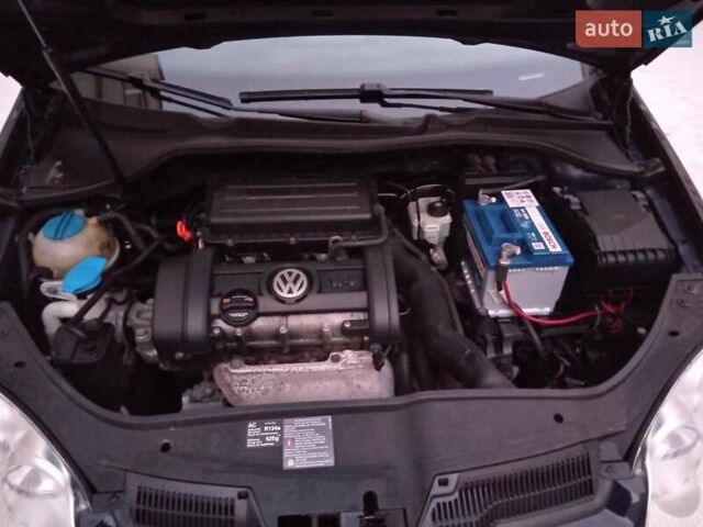 Синий Фольксваген Гольф, объемом двигателя 1.4 л и пробегом 205 тыс. км за 4850 $, фото 4 на Automoto.ua