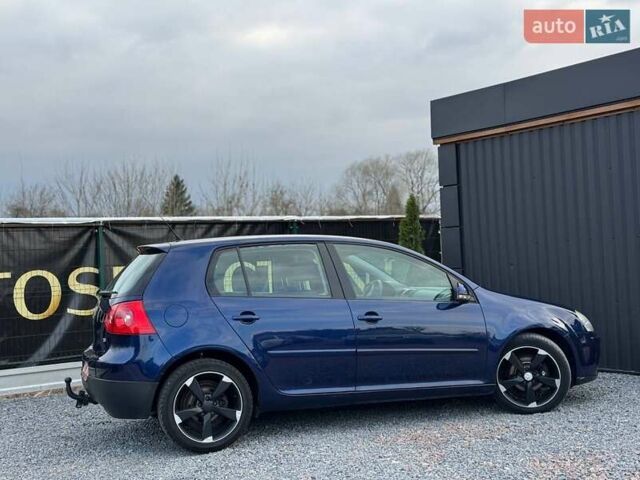Синий Фольксваген Гольф, объемом двигателя 1.6 л и пробегом 197 тыс. км за 5777 $, фото 19 на Automoto.ua