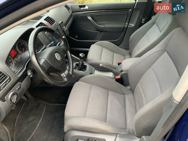 Синій Фольксваген Гольф, об'ємом двигуна 1.4 л та пробігом 208 тис. км за 6300 $, фото 16 на Automoto.ua