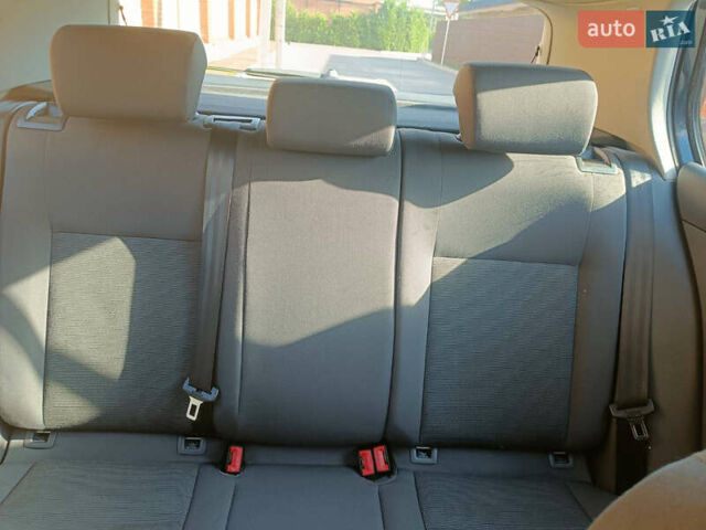 Фольксваген Гольф 2008 в Александрие на Automoto.ua Синий Фольксваген Гольф, объемом двигателя 0 л и пробегом 210 тыс. км за 6350 $, фото 8 на Automoto.ua