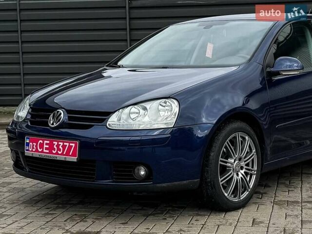 Синій Фольксваген Гольф, об'ємом двигуна 1.6 л та пробігом 200 тис. км за 6999 $, фото 14 на Automoto.ua
