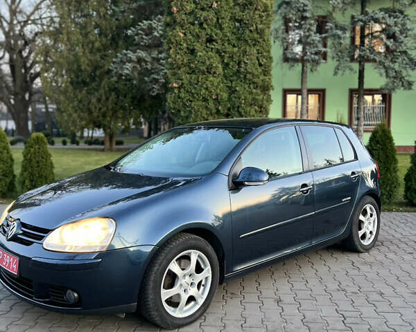 Синий Фольксваген Гольф, объемом двигателя 1.4 л и пробегом 203 тыс. км за 5700 $, фото 3 на Automoto.ua
