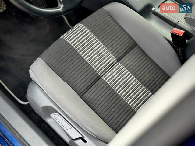 Синій Фольксваген Гольф, об'ємом двигуна 1.39 л та пробігом 140 тис. км за 5950 $, фото 7 на Automoto.ua