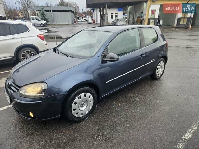 Синій Фольксваген Гольф, об'ємом двигуна 1.39 л та пробігом 226 тис. км за 4800 $, фото 13 на Automoto.ua