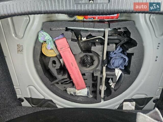 Синій Фольксваген Гольф, об'ємом двигуна 1.39 л та пробігом 226 тис. км за 4800 $, фото 32 на Automoto.ua