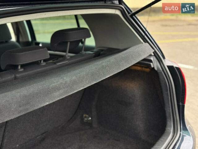 Синий Фольксваген Гольф, объемом двигателя 1.4 л и пробегом 203 тыс. км за 5400 $, фото 9 на Automoto.ua