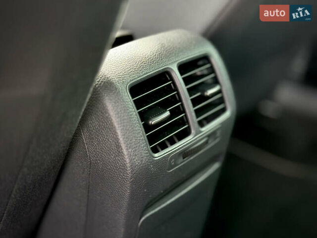 Синій Фольксваген Гольф, об'ємом двигуна 1.39 л та пробігом 140 тис. км за 5950 $, фото 11 на Automoto.ua