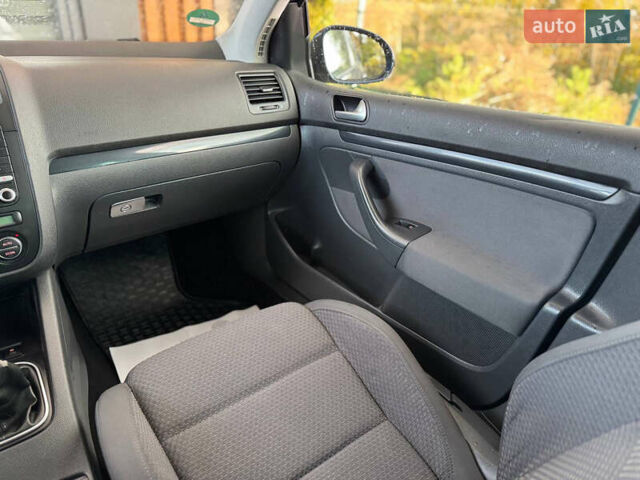 Синій Фольксваген Гольф, об'ємом двигуна 1.4 л та пробігом 175 тис. км за 6490 $, фото 76 на Automoto.ua