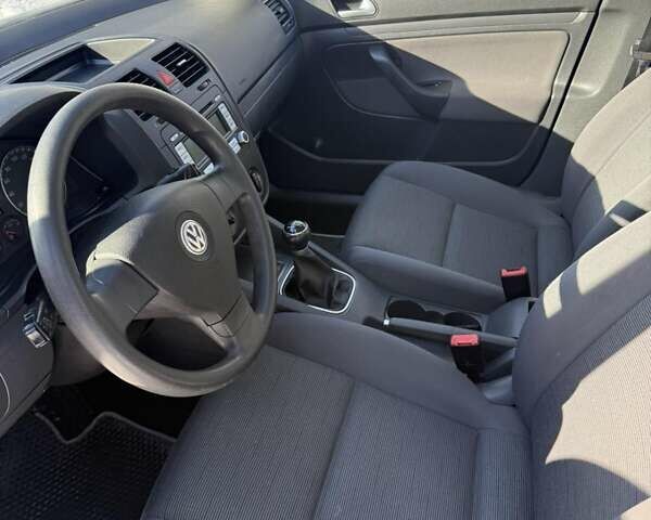 Синий Фольксваген Гольф, объемом двигателя 1.4 л и пробегом 246 тыс. км за 5800 $, фото 6 на Automoto.ua