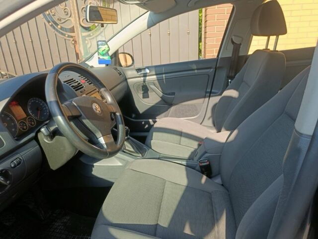 Фольксваген Гольф 2008 в Александрие на Automoto.ua Синий Фольксваген Гольф, объемом двигателя 0 л и пробегом 210 тыс. км за 6299 $, фото 3 на Automoto.ua