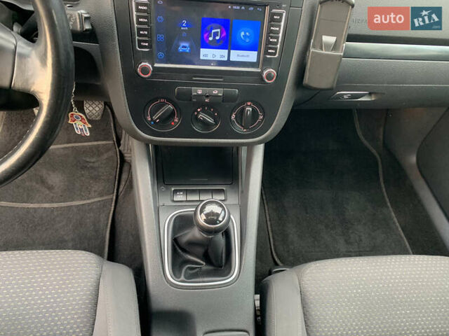 Синій Фольксваген Гольф, об'ємом двигуна 1.4 л та пробігом 208 тис. км за 6300 $, фото 20 на Automoto.ua