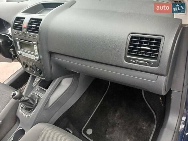 Синий Фольксваген Гольф, объемом двигателя 1.4 л и пробегом 172 тыс. км за 4899 $, фото 49 на Automoto.ua