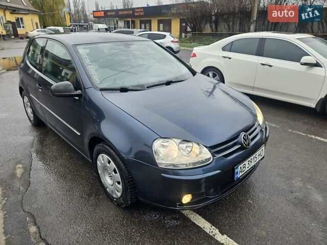 Синій Фольксваген Гольф, об'ємом двигуна 1.39 л та пробігом 226 тис. км за 4800 $, фото 3 на Automoto.ua